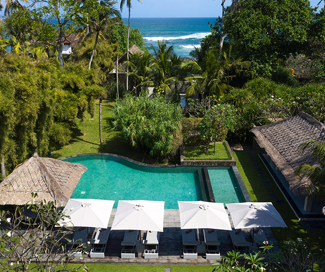 Seseh Beach Villa II - The pool and views to the sea